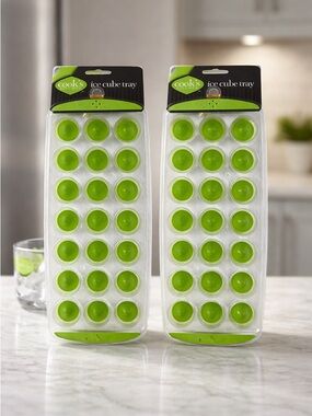 NWT Cook's Kitchen Green Ice Cube Tray 21 Small Dome Ice Cubes/Snack Pack of 2